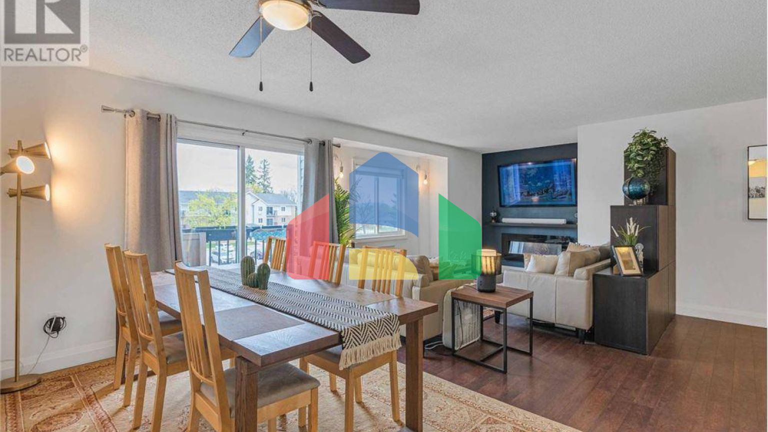 Residential - Condo/Apartment - Waterloo, Canada - Canada