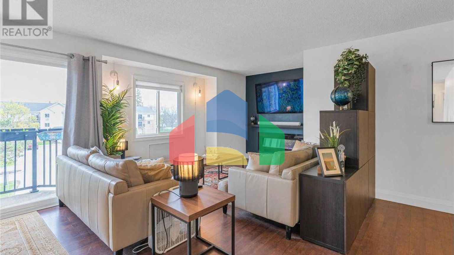 Residential - Condo/Apartment - Waterloo, Canada - Canada