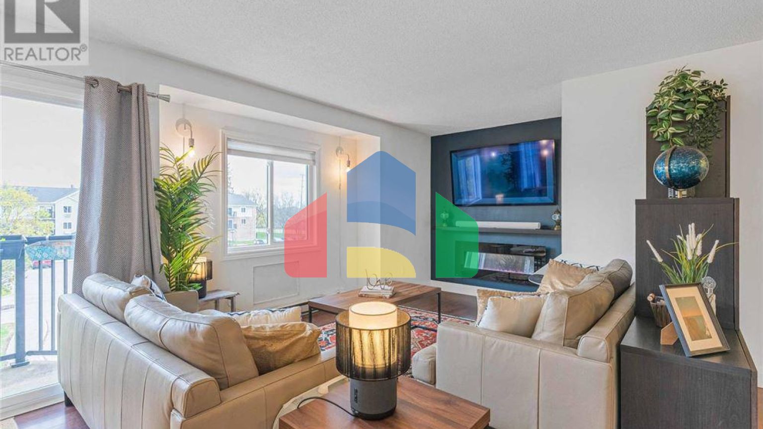 Residential - Condo/Apartment - Waterloo, Canada - Canada