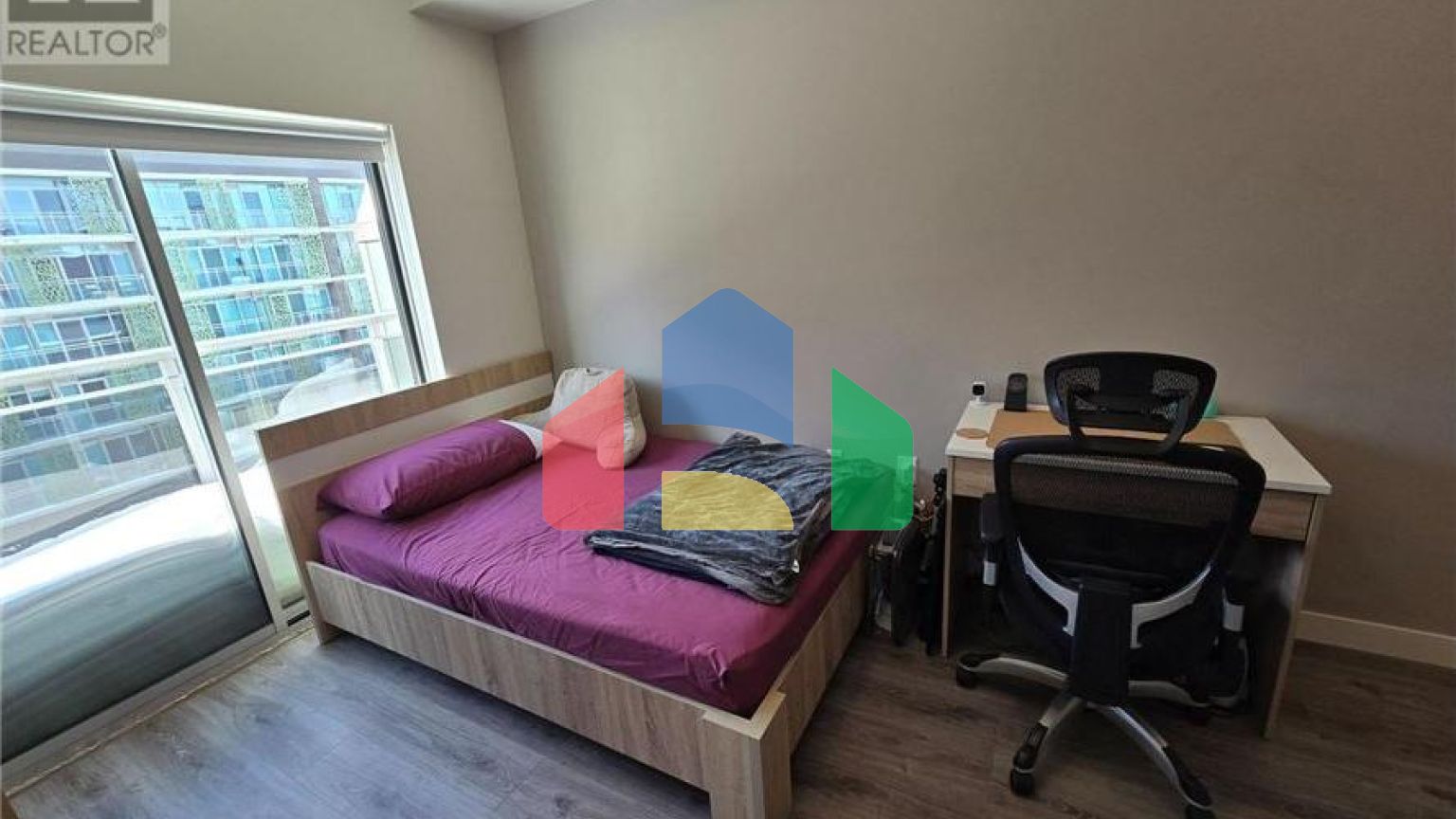 Residential - Condo/Apartment - Waterloo, Canada - Canada