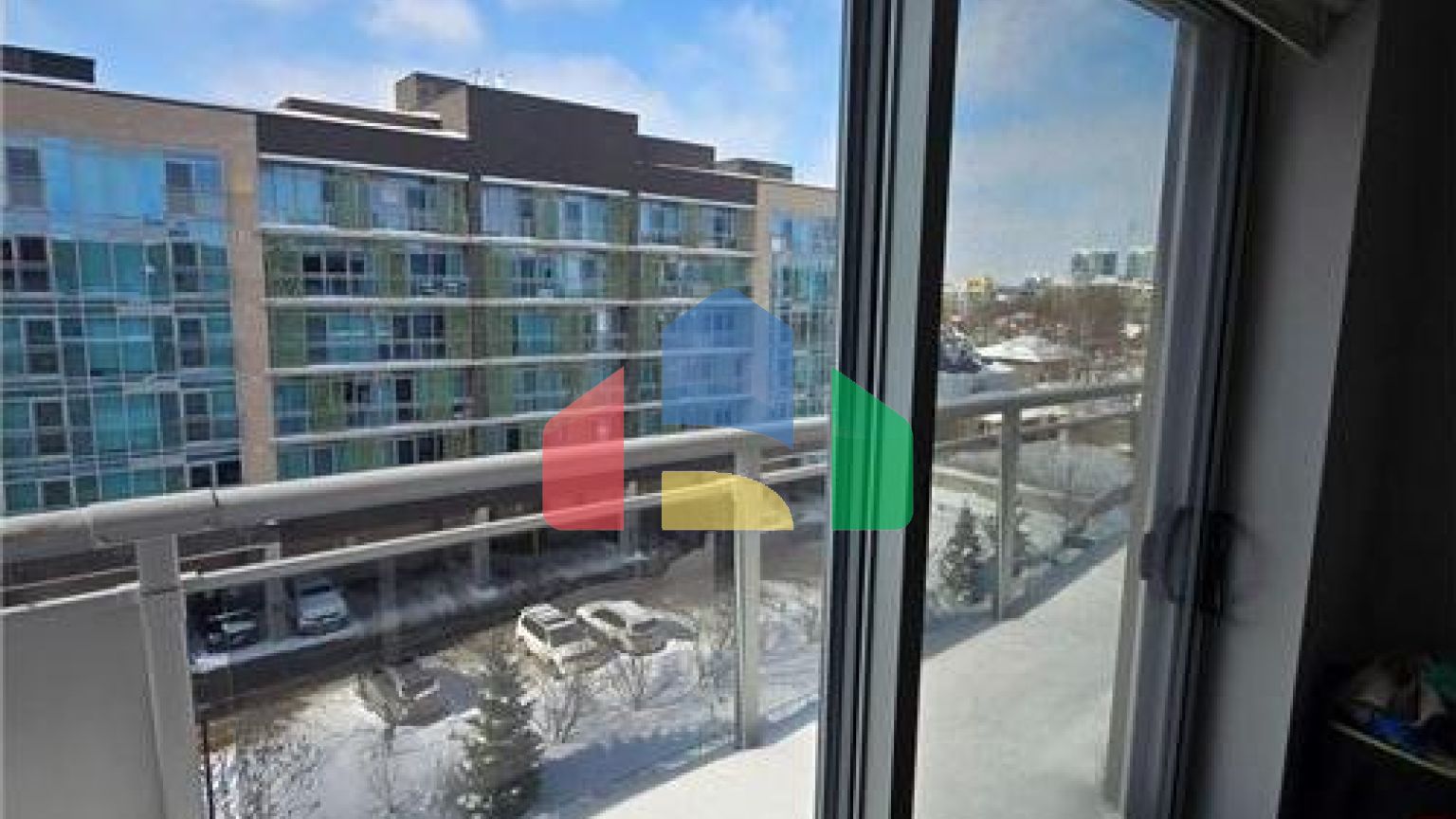 Residential - Condo/Apartment - Waterloo, Canada - Canada