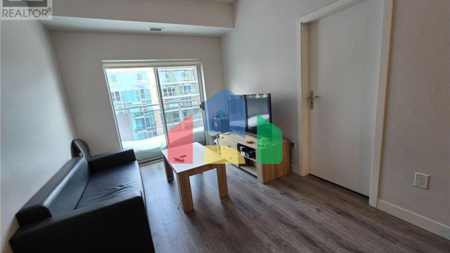 Residential - Condo/Apartment - Waterloo, Canada - Canada