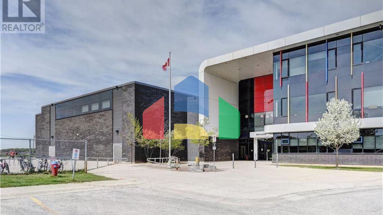 Residential - Single Family Home - Waterloo, Canada - Canada