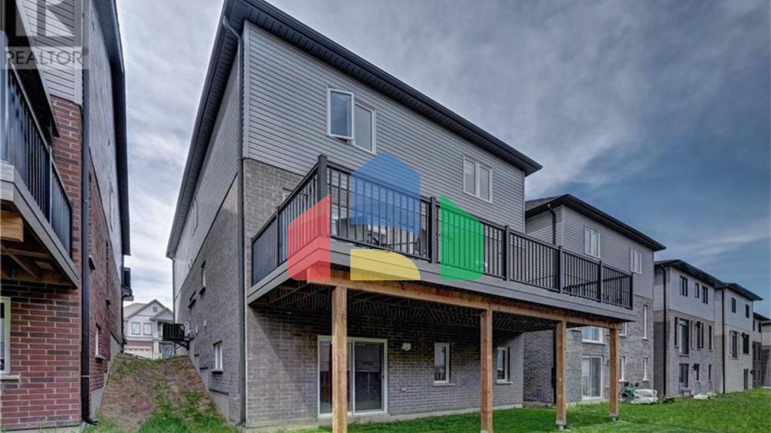 Residential - Single Family Home - Waterloo, Canada - Canada