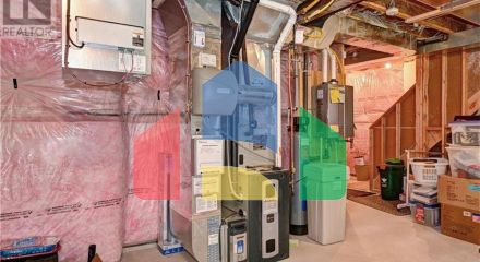 Residential - Single Family Home - Waterloo, Canada - Canada