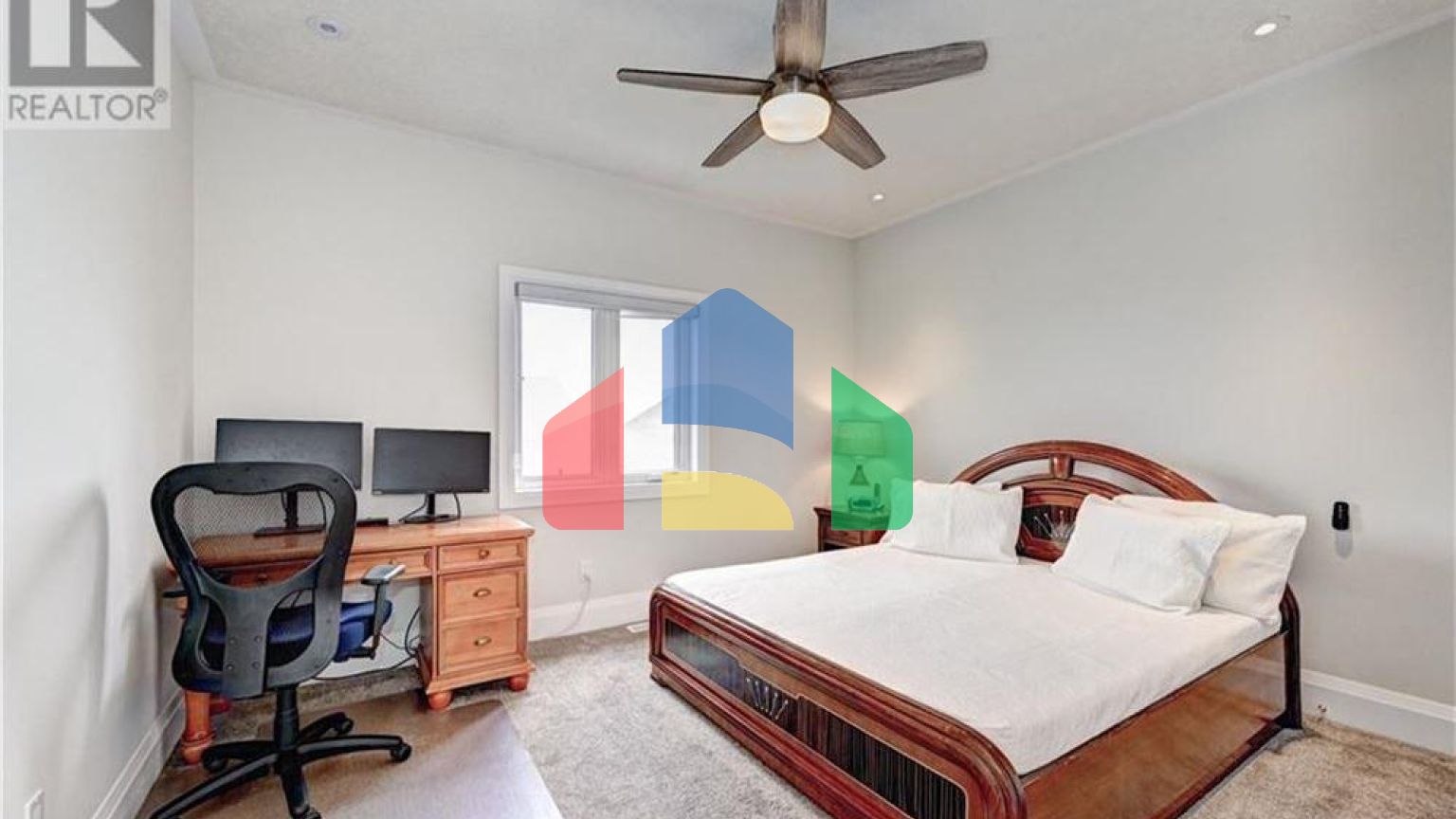 Residential - Single Family Home - Waterloo, Canada - Canada