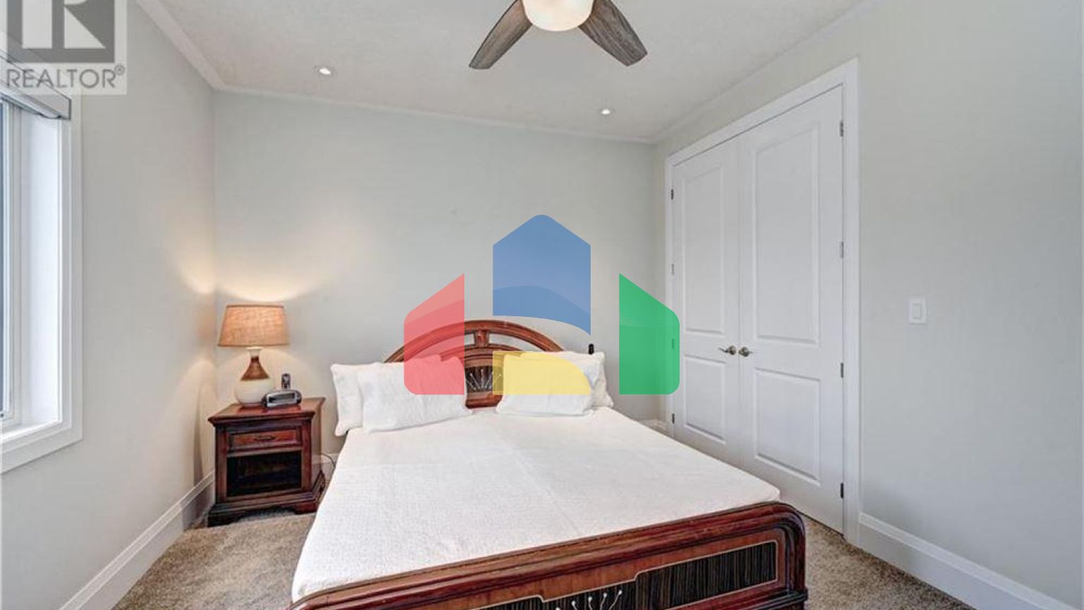 Residential - Single Family Home - Waterloo, Canada - Canada