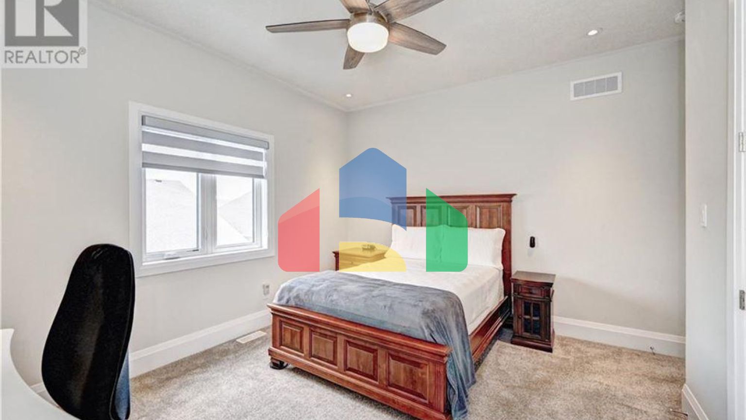 Residential - Single Family Home - Waterloo, Canada - Canada