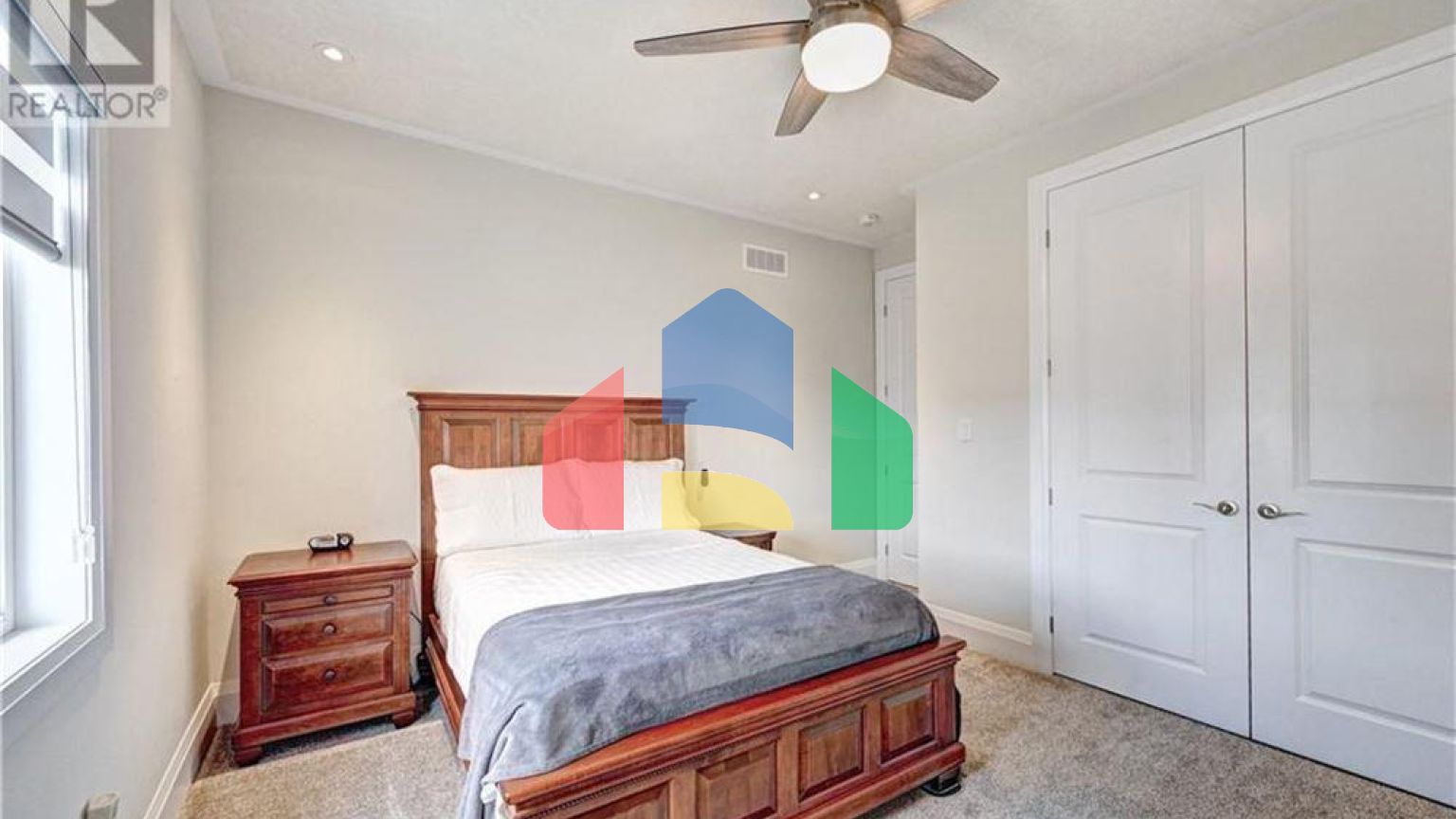 Residential - Single Family Home - Waterloo, Canada - Canada