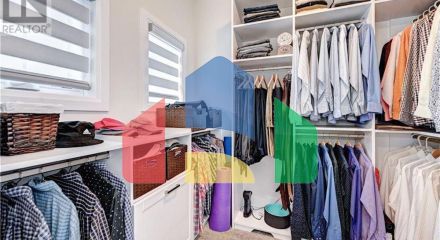 Residential - Single Family Home - Waterloo, Canada - Canada