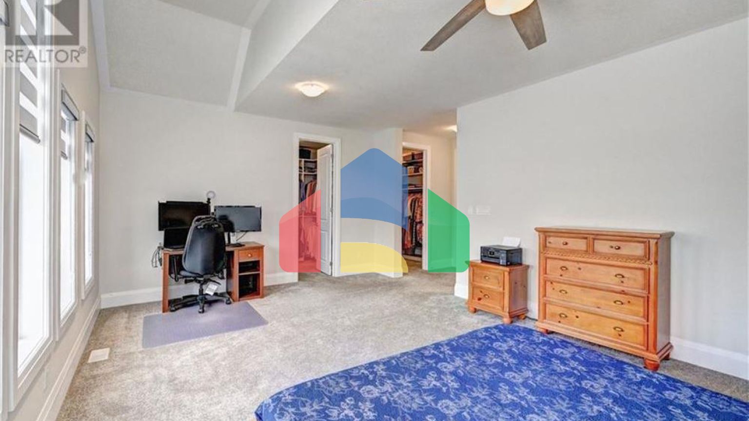 Residential - Single Family Home - Waterloo, Canada - Canada