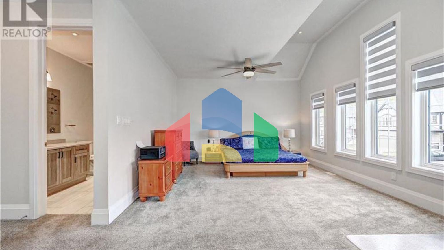 Residential - Single Family Home - Waterloo, Canada - Canada