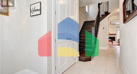 Residential - Single Family Home - Waterloo, Canada - Canada