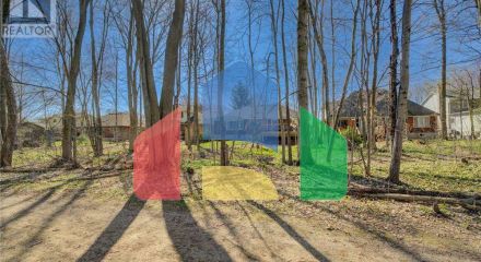 Residential - Single Family Home - Waterloo, Canada - Canada