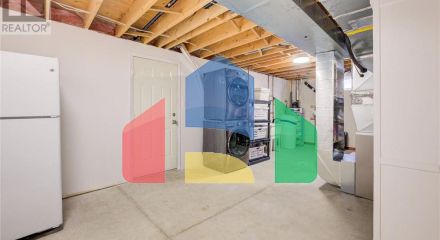 Residential - Single Family Home - Waterloo, Canada - Canada