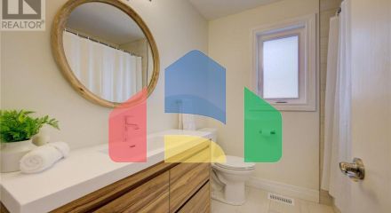 Residential - Single Family Home - Waterloo, Canada - Canada