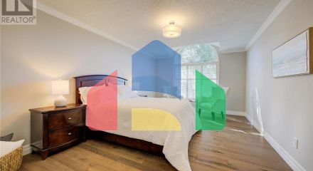 Residential - Single Family Home - Waterloo, Canada - Canada