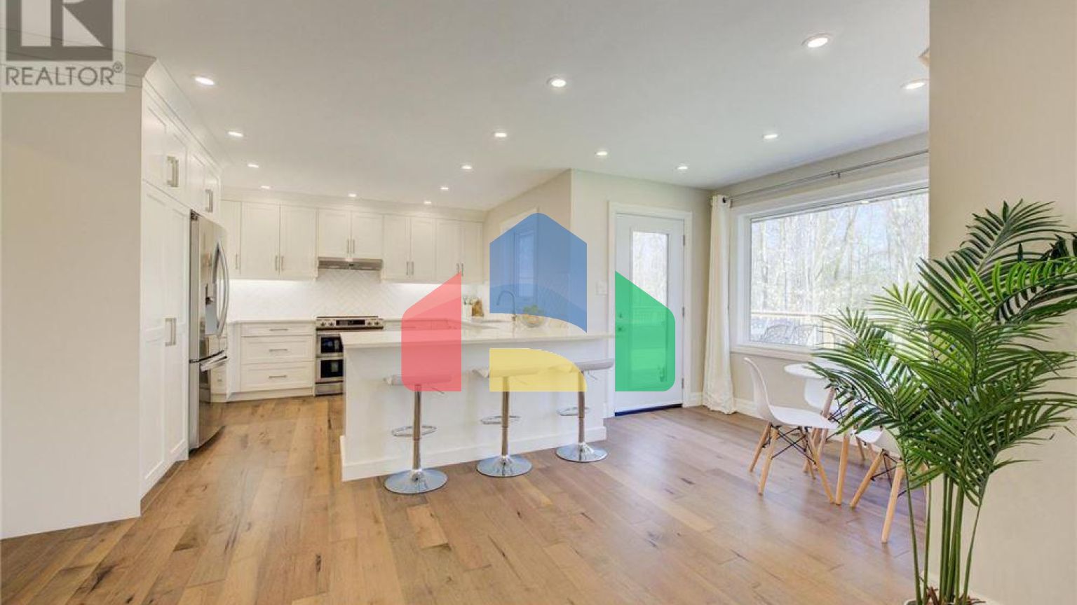 Residential - Single Family Home - Waterloo, Canada - Canada