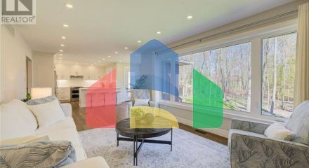 Residential - Single Family Home - Waterloo, Canada - Canada