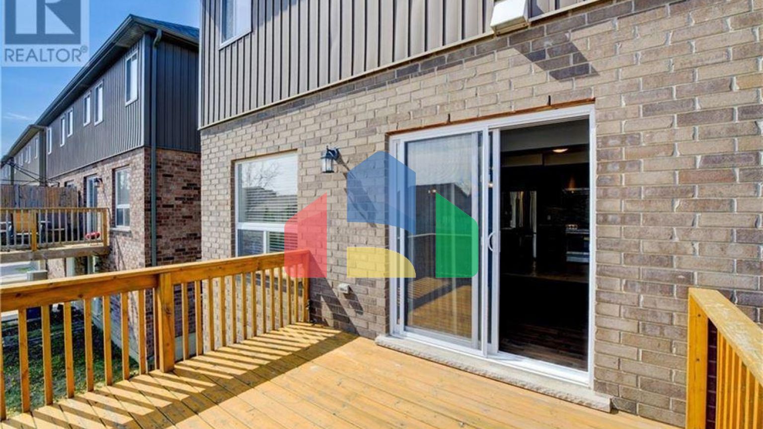 Residential - Single Family Home - Waterloo, Canada - Canada