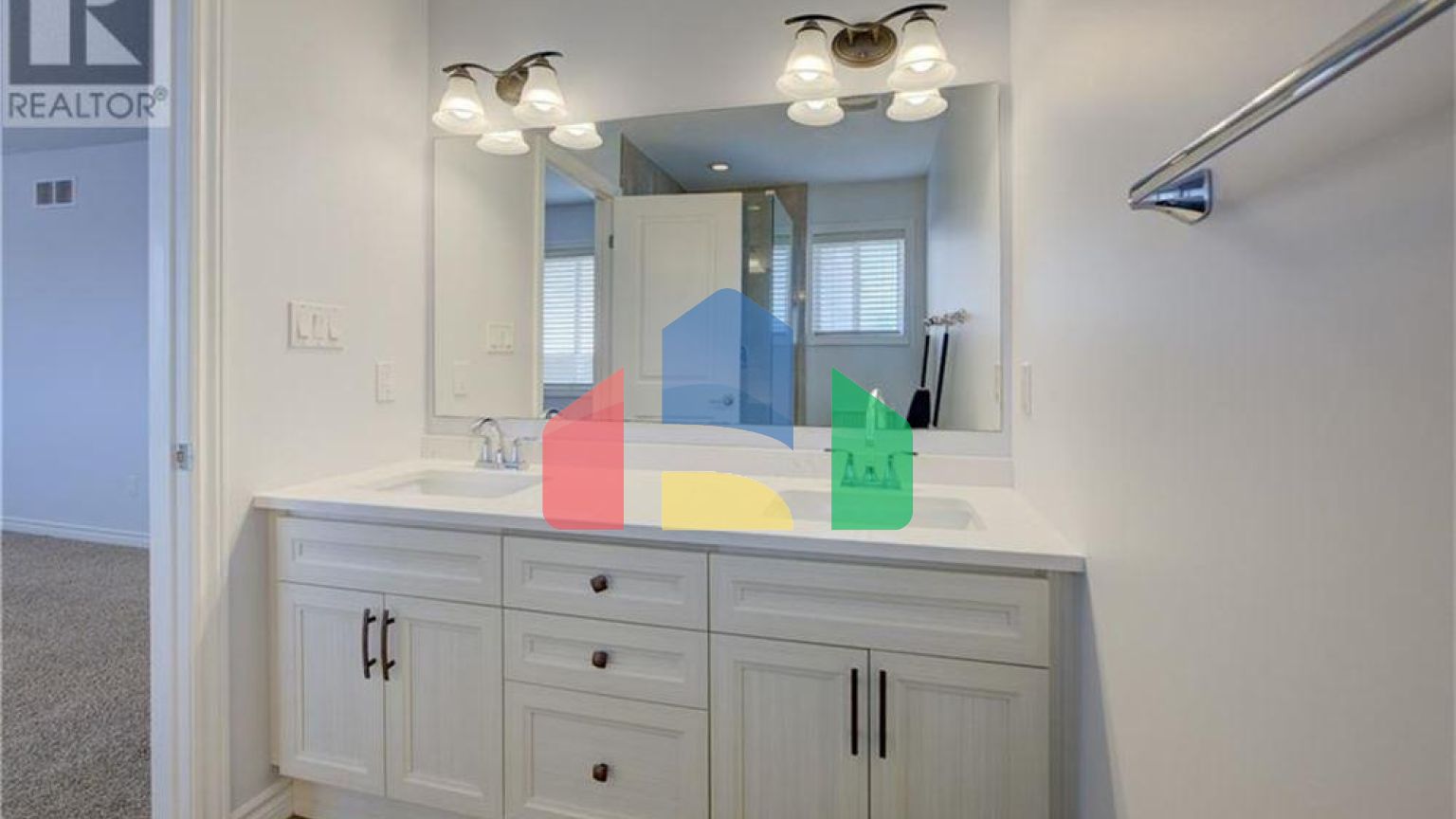 Residential - Single Family Home - Waterloo, Canada - Canada