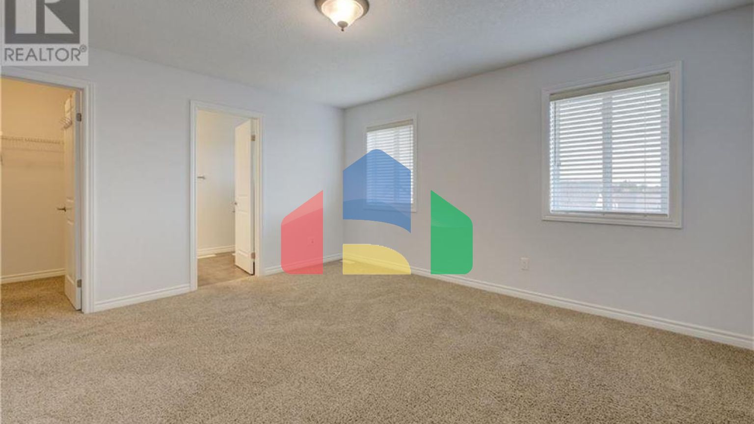 Residential - Single Family Home - Waterloo, Canada - Canada