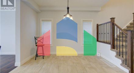 Residential - Single Family Home - Waterloo, Canada - Canada