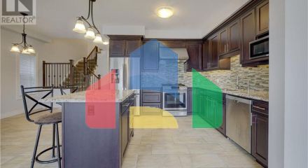Residential - Single Family Home - Waterloo, Canada - Canada