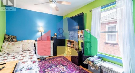 Residential - Single Family Home - Welland, Canada - Canada