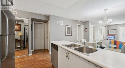 Residential - Condo/Apartment - Whitby, Canada - Canada