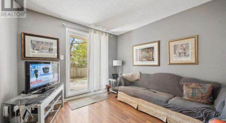 Residential - Condo/Apartment - Whitby, Canada - Canada