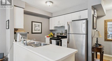 Residential - Condo/Apartment - Whitby, Canada - Canada