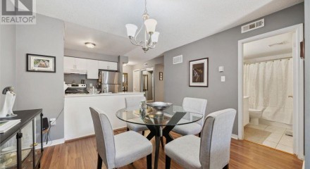 Residential - Condo/Apartment - Whitby, Canada - Canada