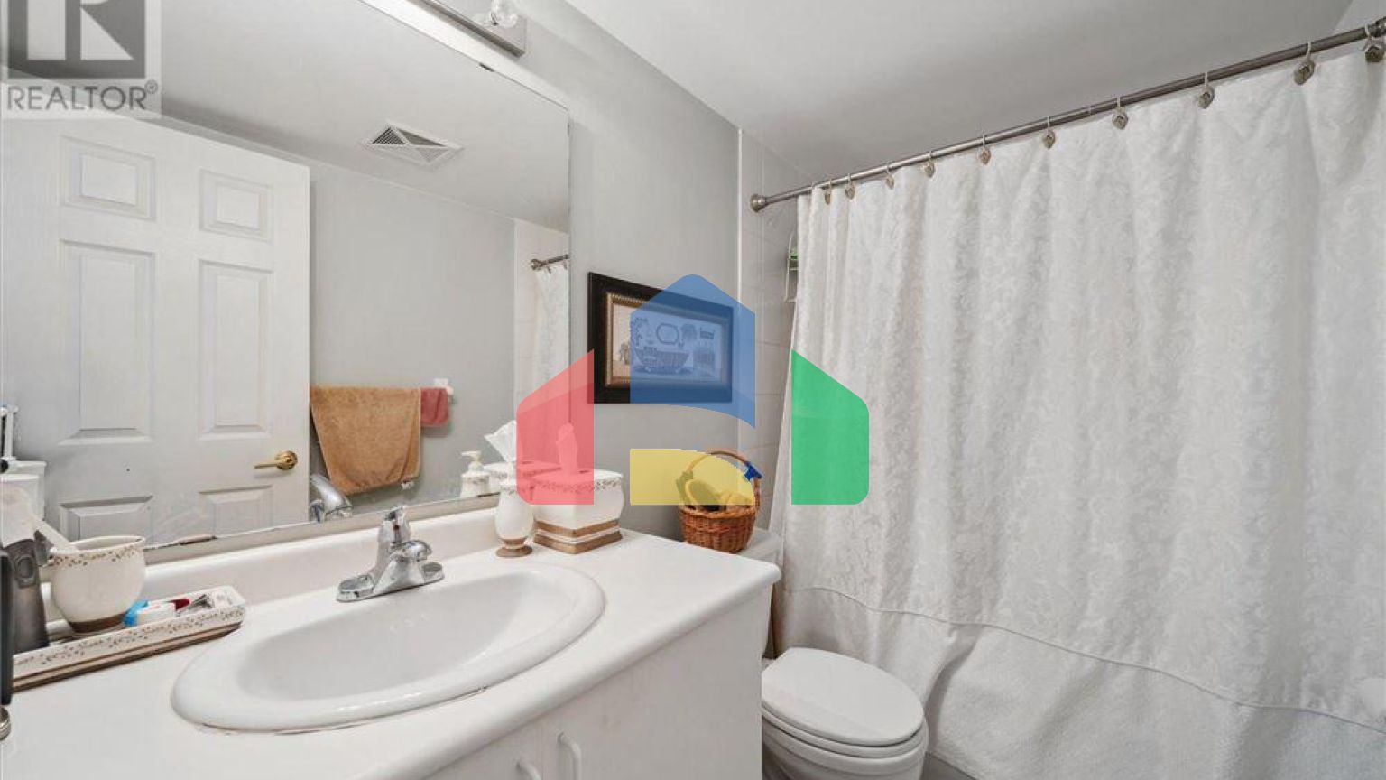 Residential - Condo/Apartment - Whitby, Canada - Canada