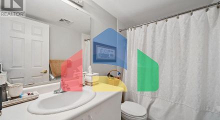 Residential - Condo/Apartment - Whitby, Canada - Canada