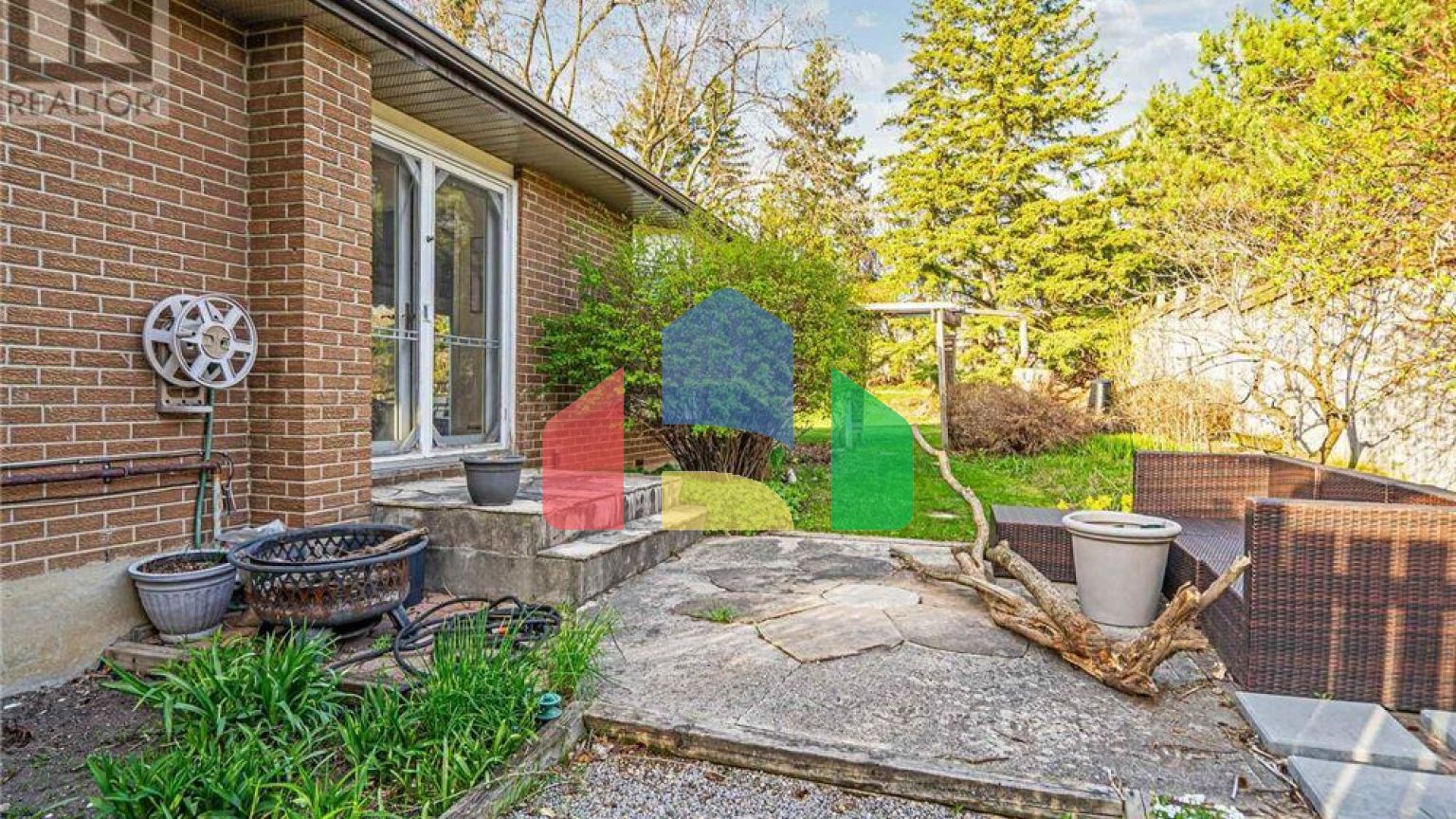 Residential - Single Family Home - Whitby, Canada - Canada