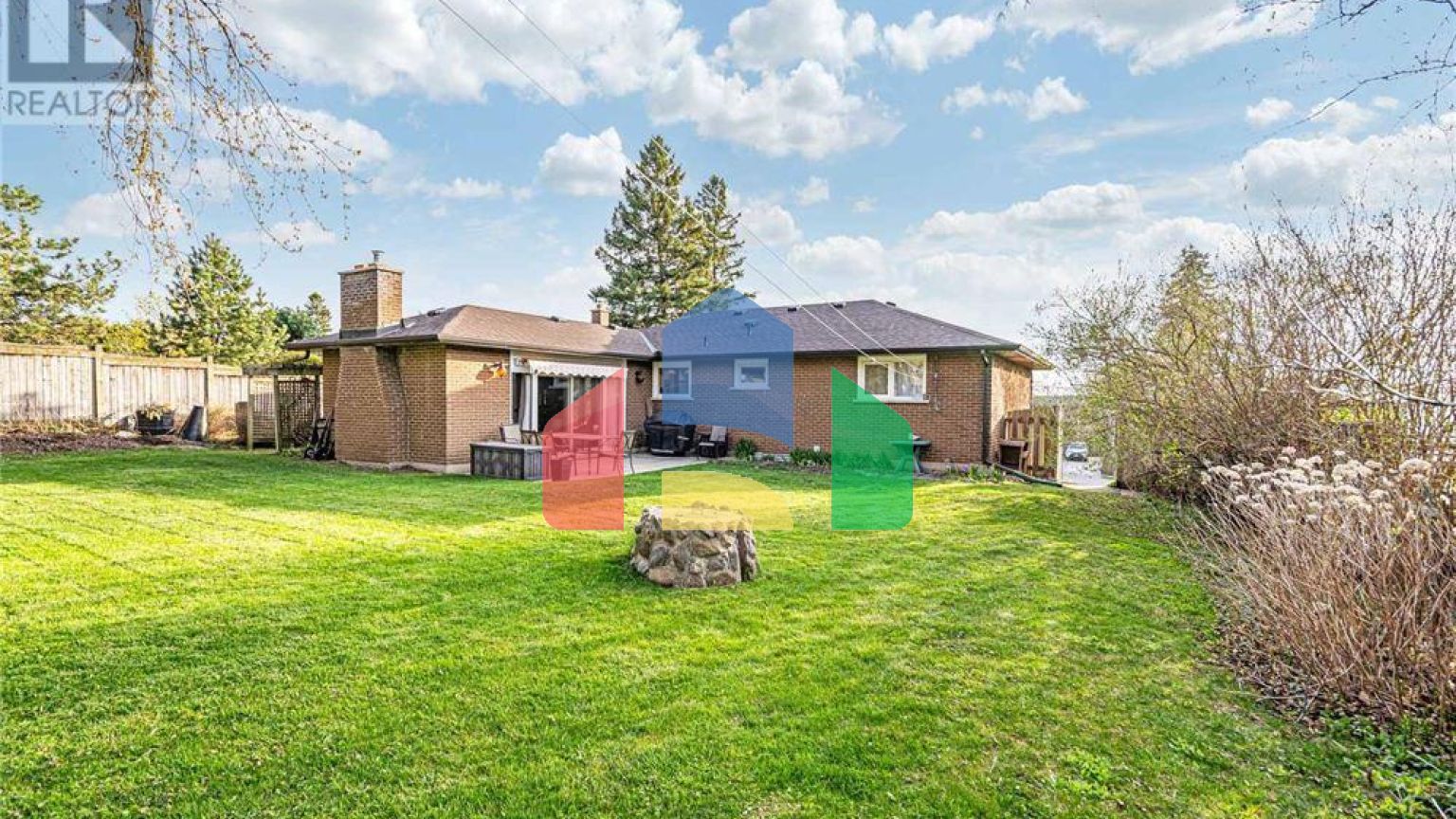 Residential - Single Family Home - Whitby, Canada - Canada