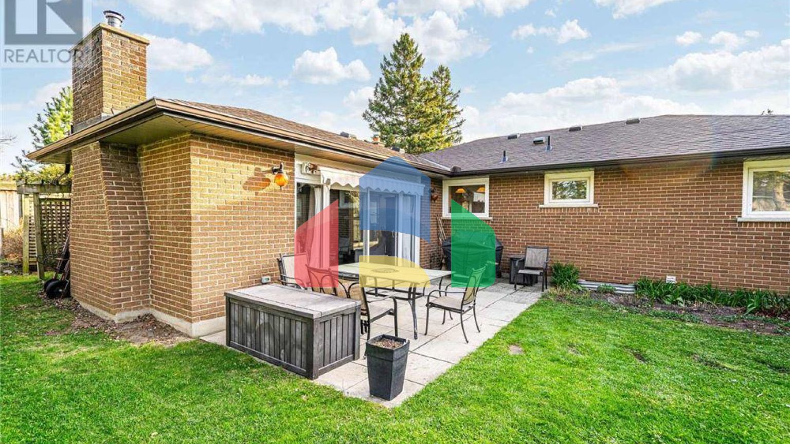 Residential - Single Family Home - Whitby, Canada - Canada