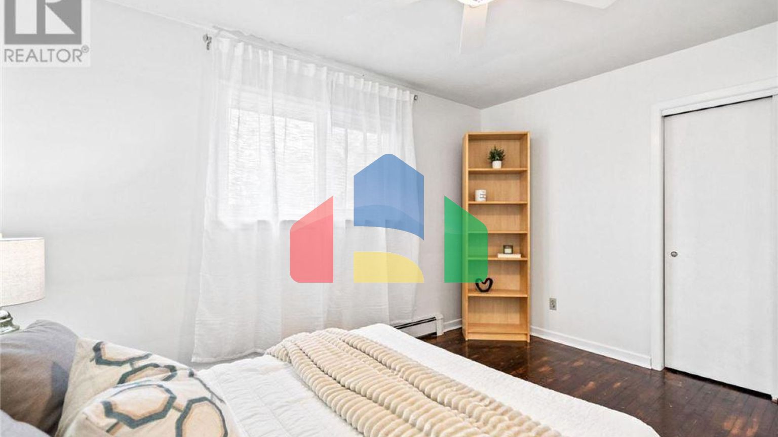 Residential - Single Family Home - Whitby, Canada - Canada