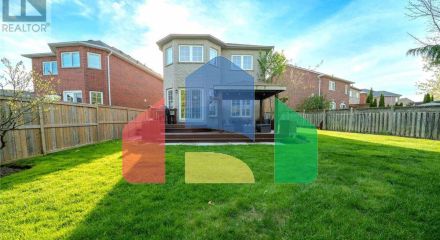 Residential - Single Family Home - Whitby, Canada - Canada