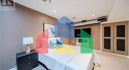 Residential - Single Family Home - Whitby, Canada - Canada