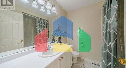 Residential - Single Family Home - Whitby, Canada - Canada