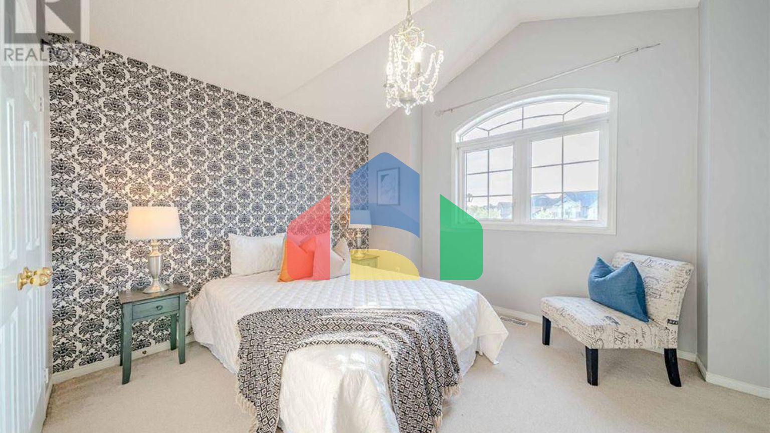 Residential - Single Family Home - Whitby, Canada - Canada