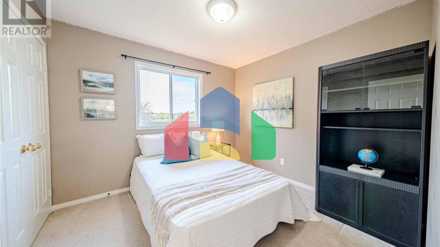 Residential - Single Family Home - Whitby, Canada - Canada