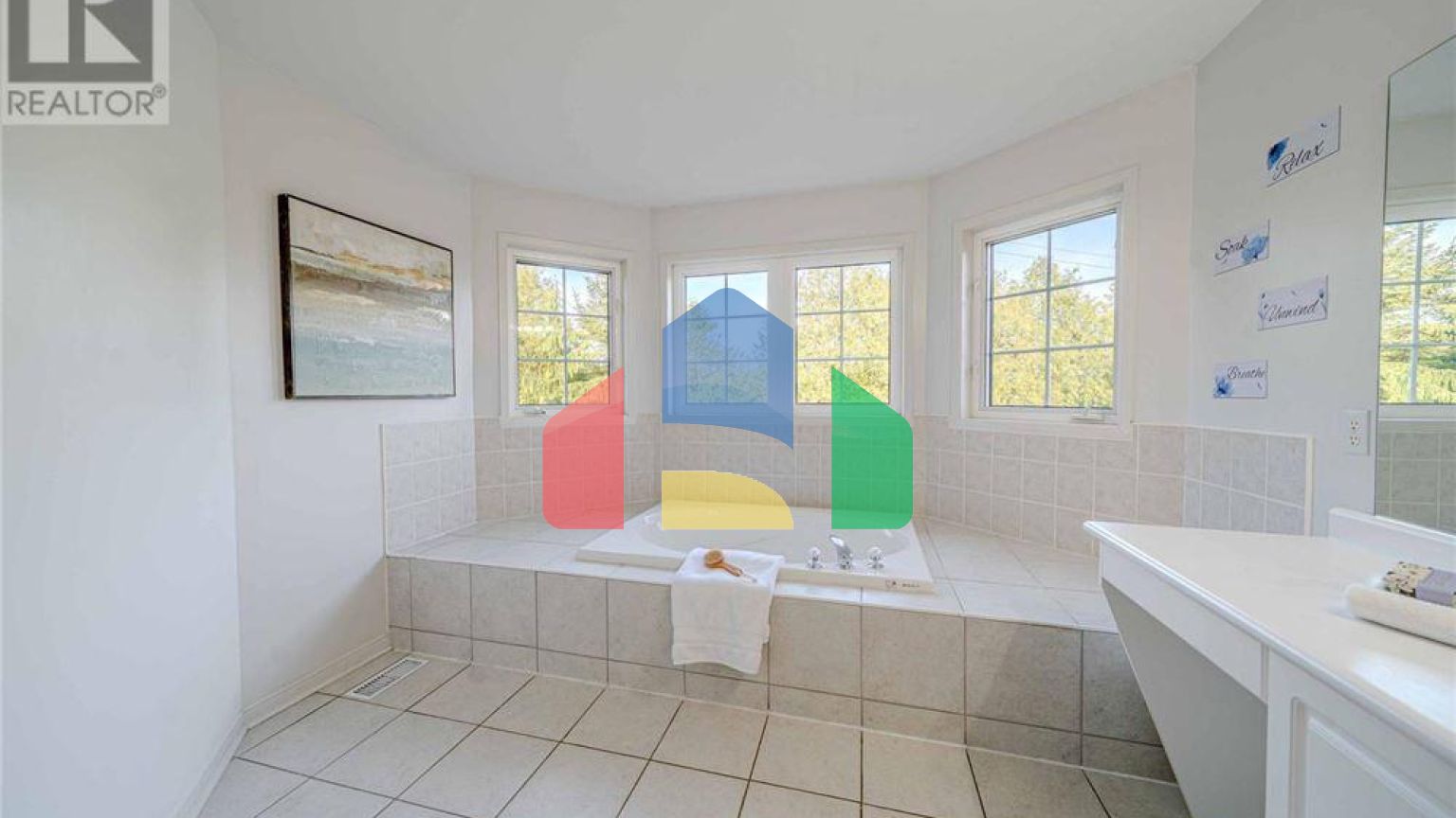 Residential - Single Family Home - Whitby, Canada - Canada