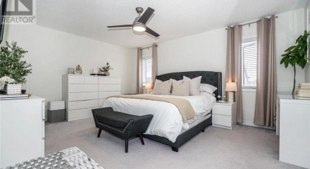 Residential - Single Family Home - Whitby, Canada - Canada