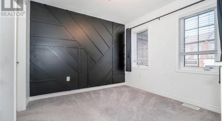 Residential - Single Family Home - Whitby, Canada - Canada