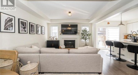 Residential - Single Family Home - Whitby, Canada - Canada