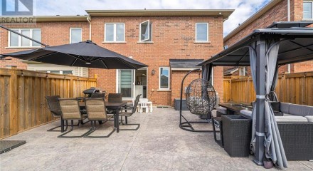 Residential - Single Family Home - Whitby, Canada - Canada
