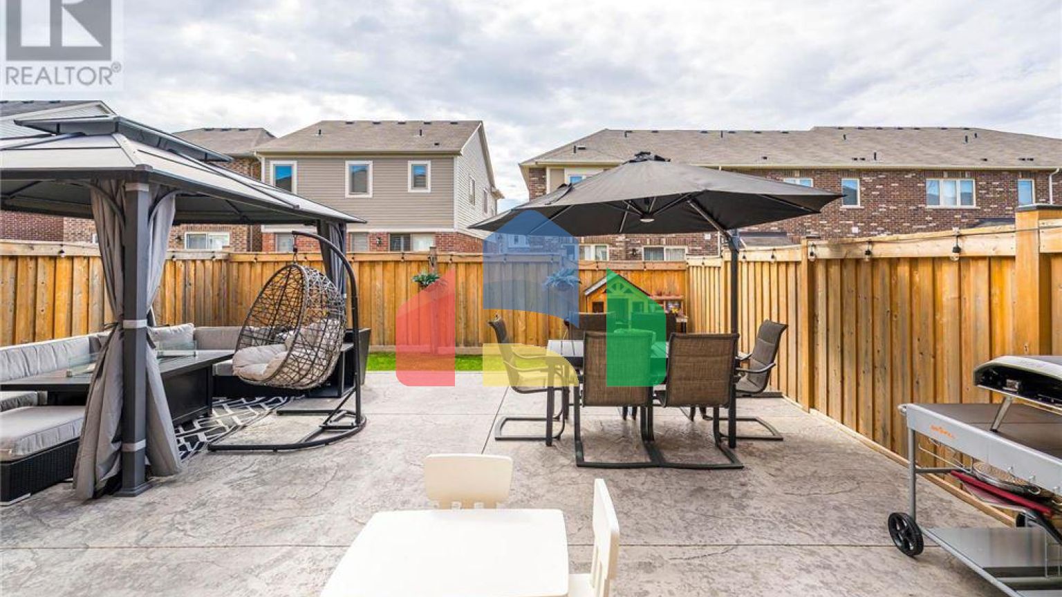 Residential - Single Family Home - Whitby, Canada - Canada